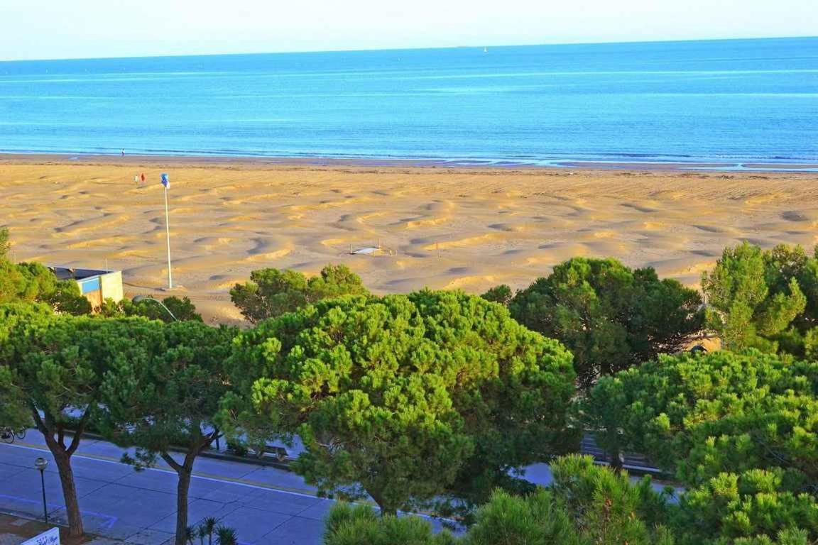 Apartments In Lignano 21657 Lignano Sabbiadoro Bagian luar foto