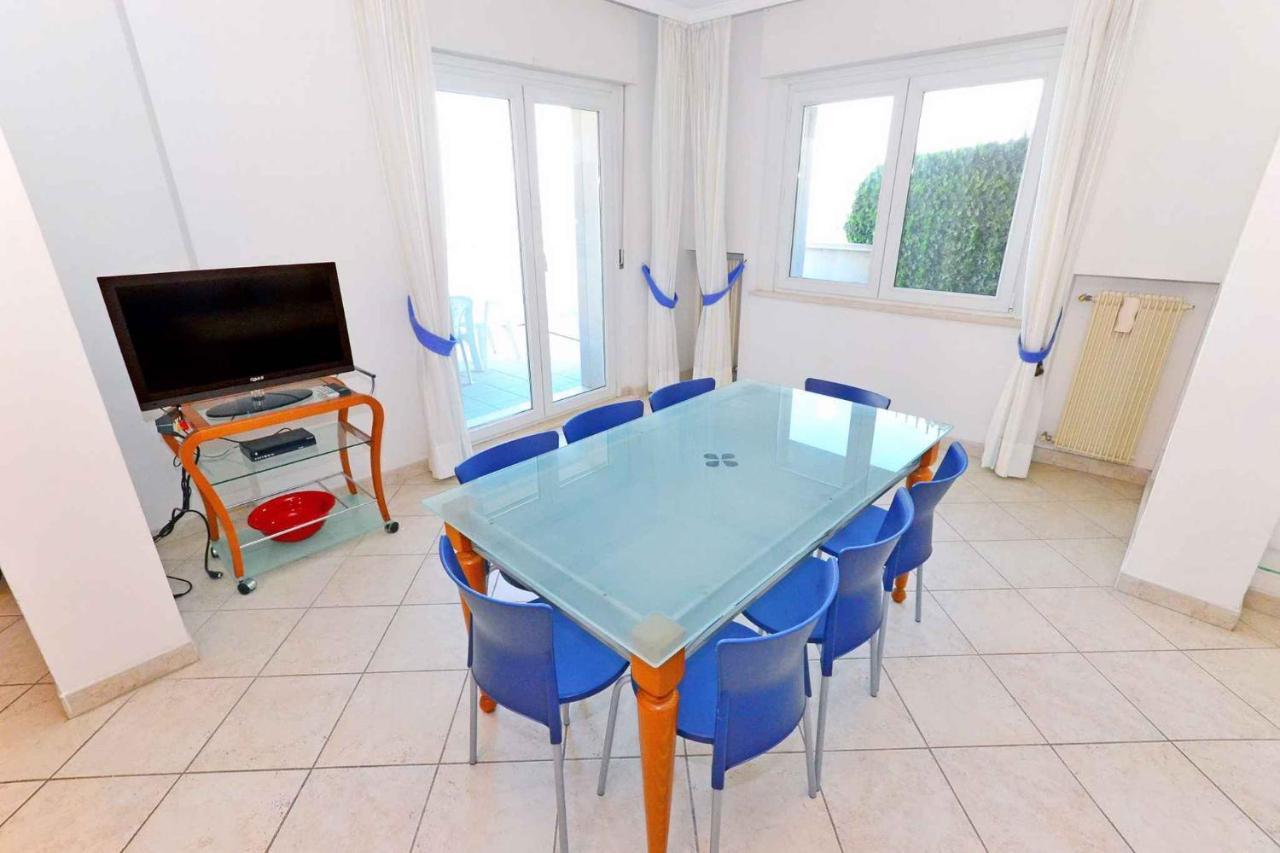 Apartments In Lignano 21657 Lignano Sabbiadoro Bagian luar foto